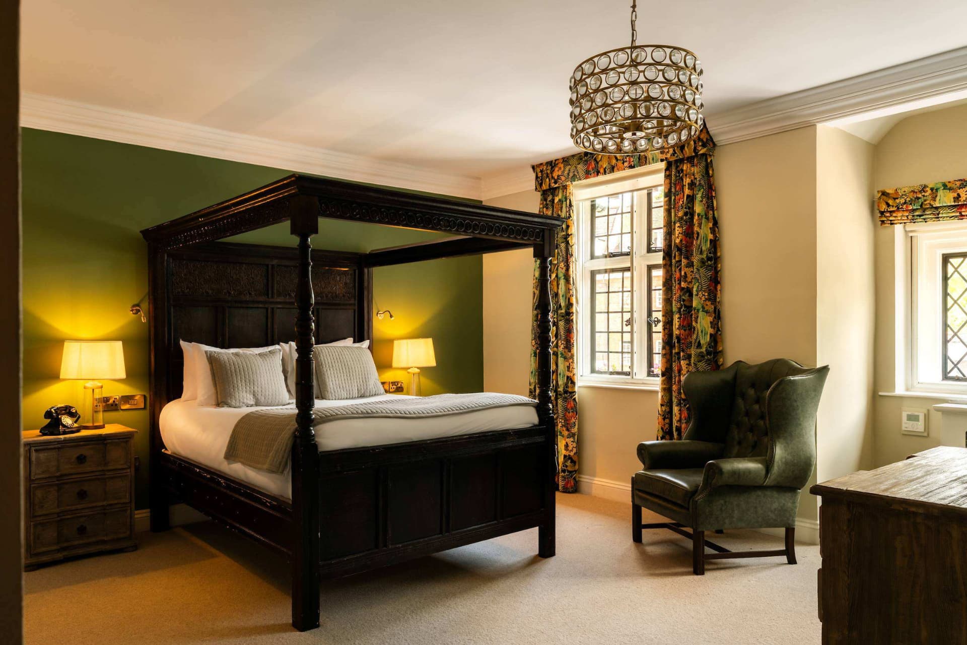 Bedroom with four-poster bed